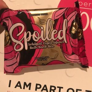 Perfectly Posh Spoiled Bath Bar